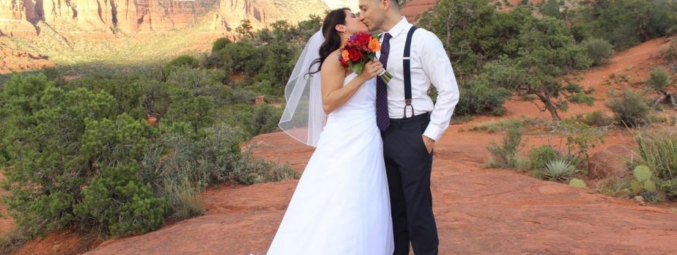 The Sedona Wedding of Vanessa and Marco at Bell Rock