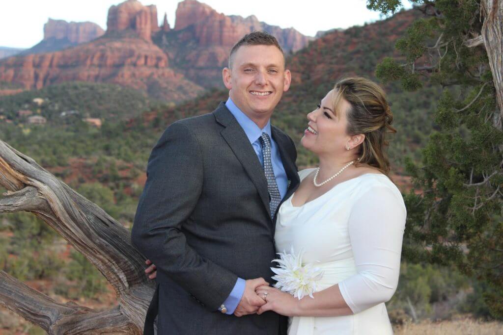 Stephanie-Scott-Sedona-Weddings