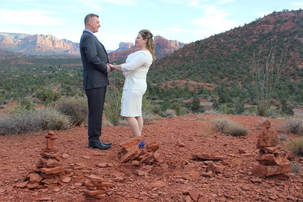 Stephanie-Scott-Sedona-Weddings