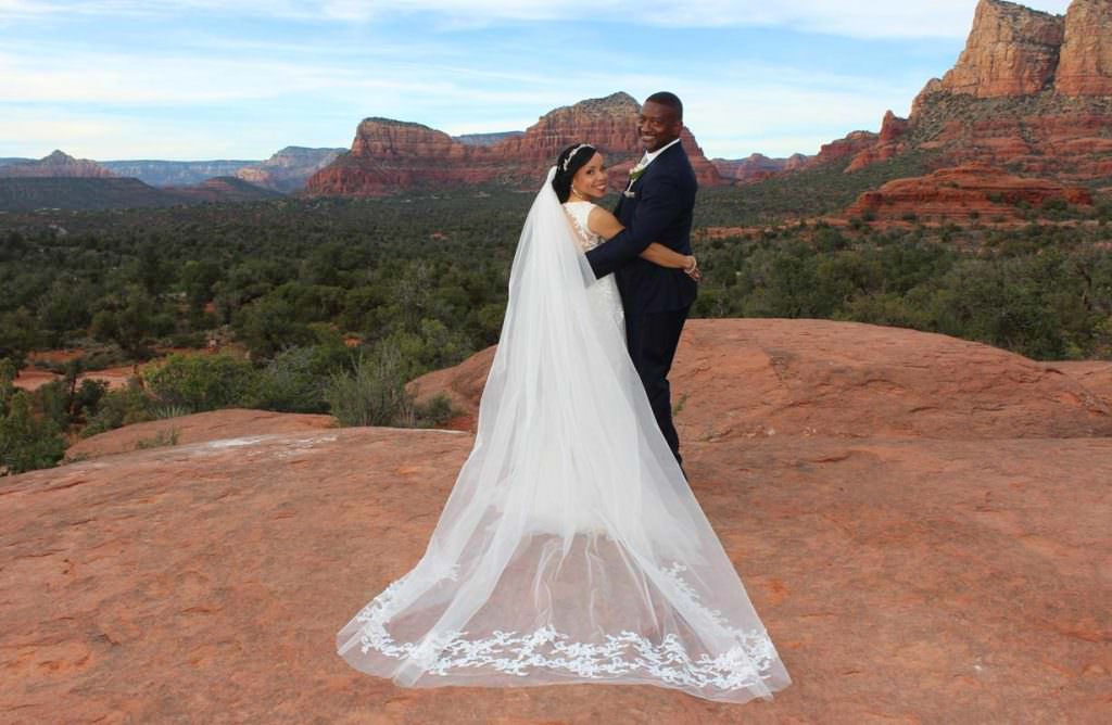 marriage-kimberly-derrick-sedona-destination-weddings