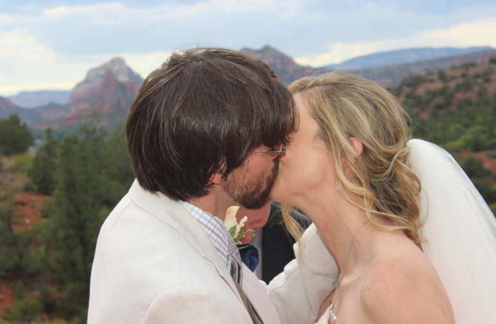 marriage-kate-robert-sedona-destination-weddings