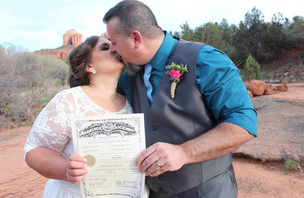 marriage-kelly-edward-sedona-destination-weddings