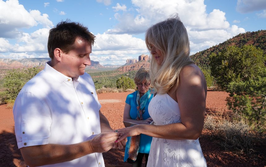 Andrea & Chad's Sedona Elopement at Lover's Knoll 