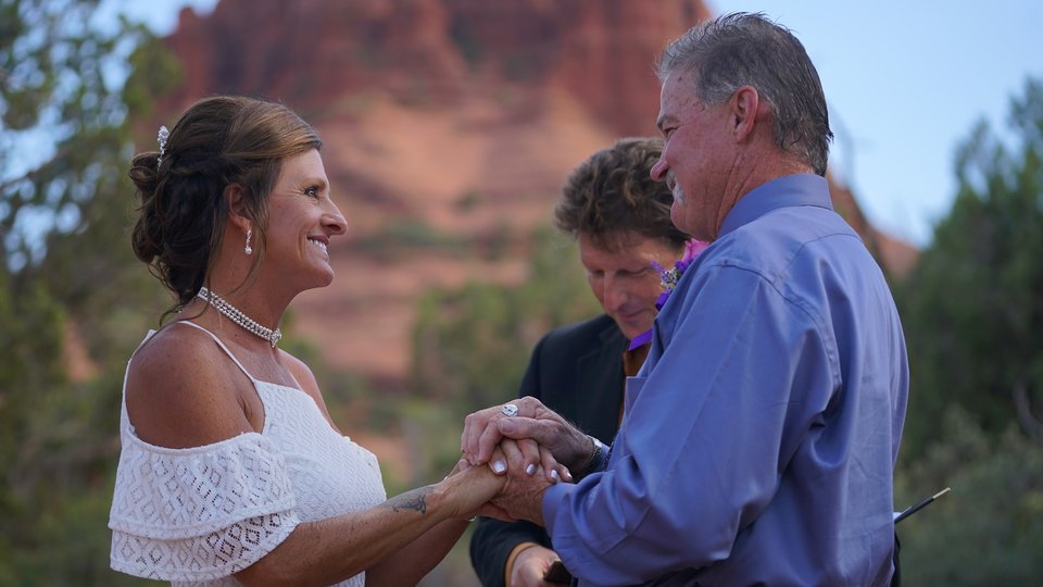 Jackie & Edward's Sedona Wedding at Bell Rock